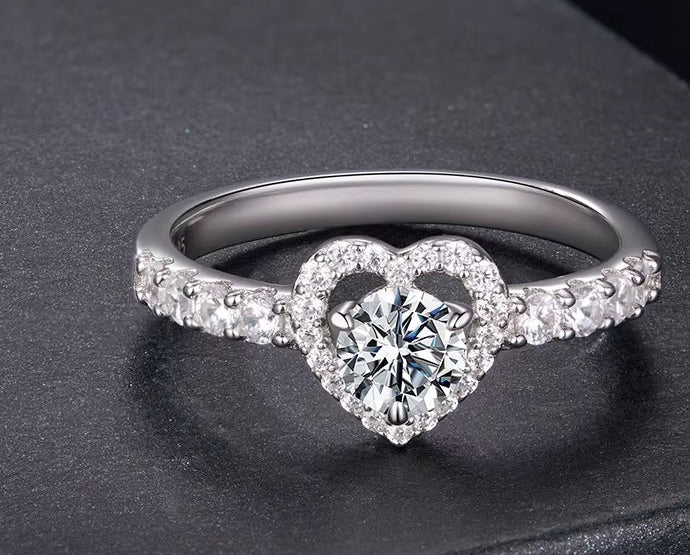 0.5CT Moissanite Hollowed Heart Engagement Band Ring Half Enternity Ring for Women Wedding Jewelry round Cut D Color VVS1