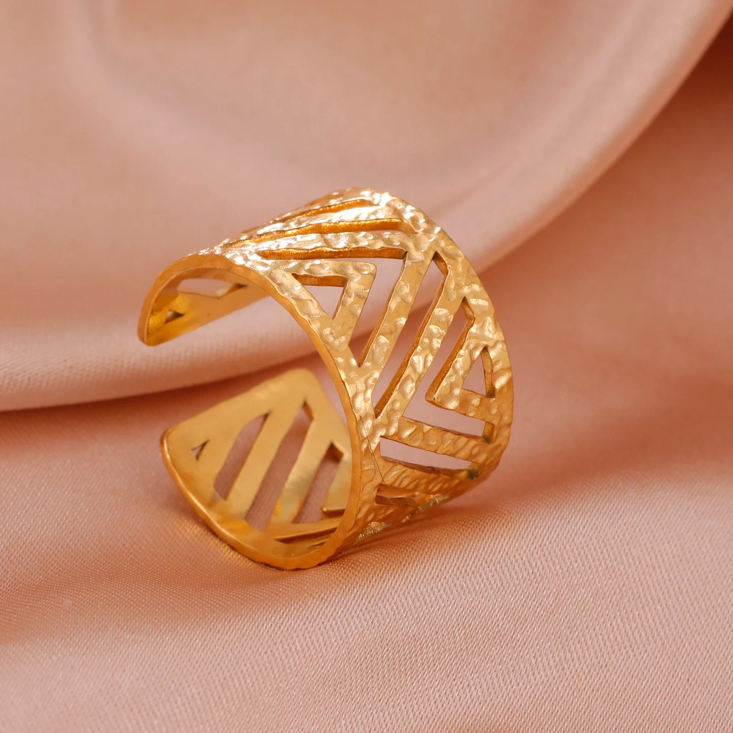 Geometric Heart Ring