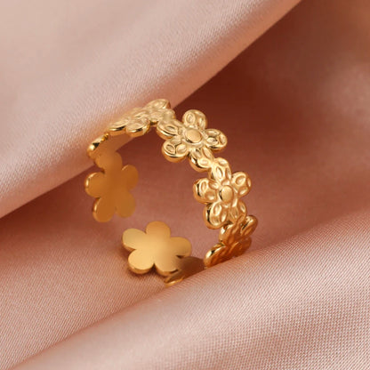 Geometric Heart Ring