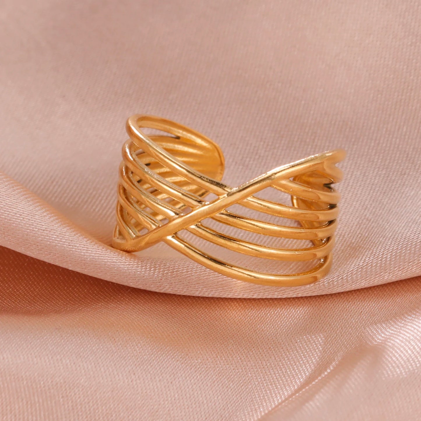 Geometric Heart Ring
