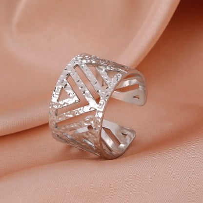 Geometric Heart Ring