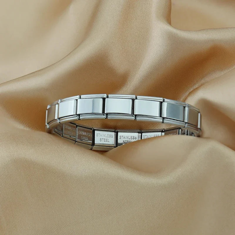 Itanlian Elastic Charm Bracelet