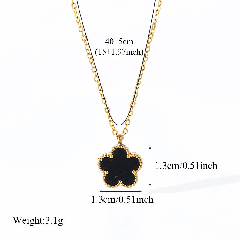 Leaf Clover Pendant Necklace