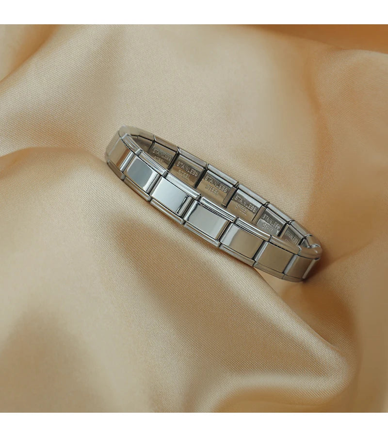 Itanlian Elastic Charm Bracelet