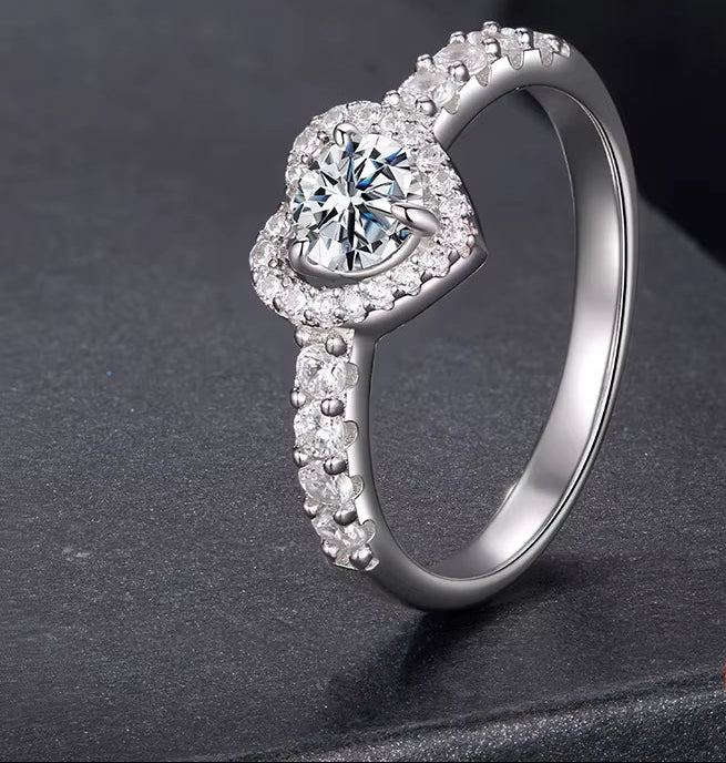 0.5CT Moissanite Hollowed Heart Engagement Band Ring Half Enternity Ring for Women Wedding Jewelry round Cut D Color VVS1